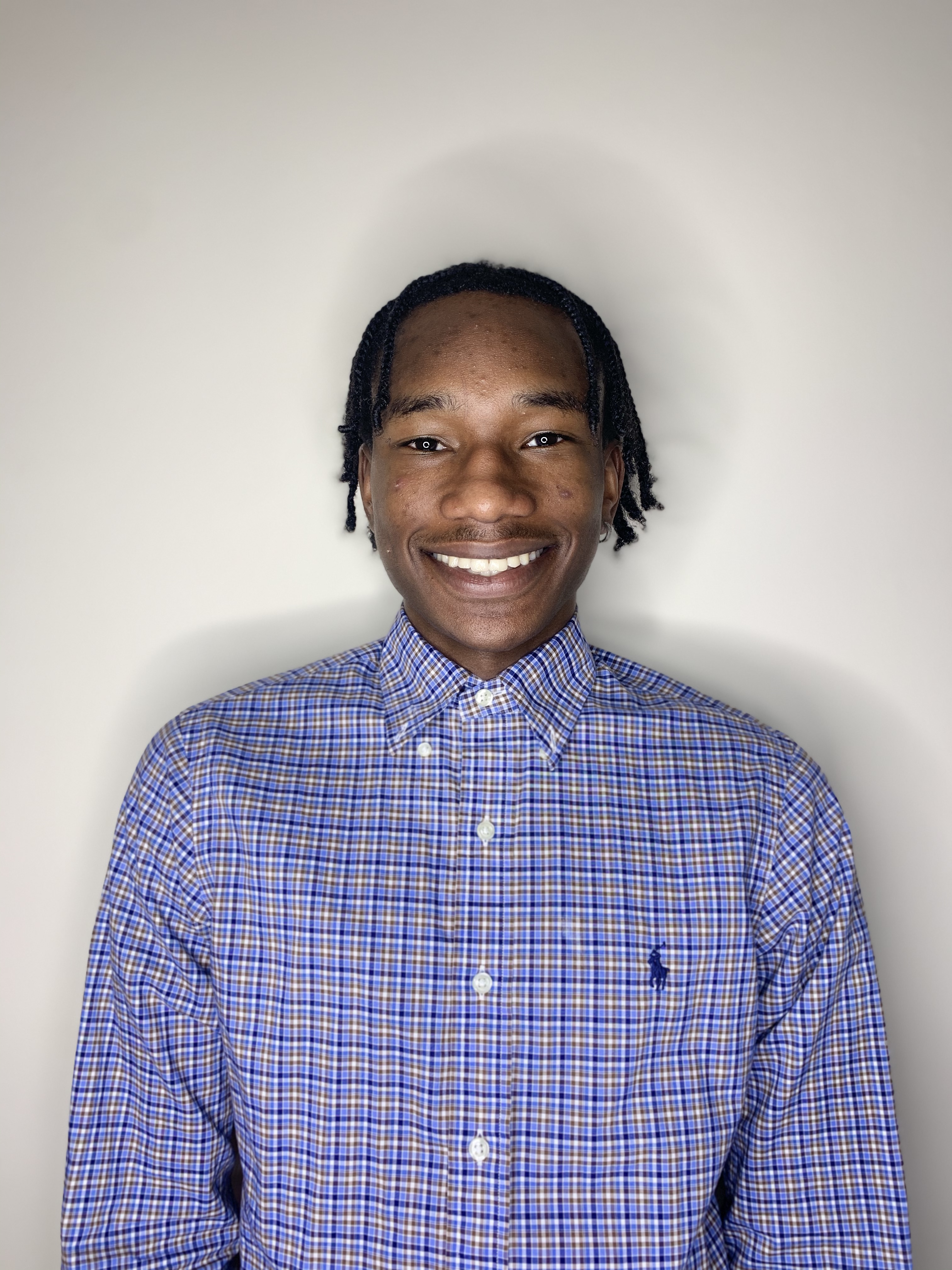 Darrian Belcher — Founder of College Confused